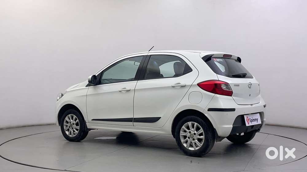 Tata Tiago Xza, 2018, Petrol