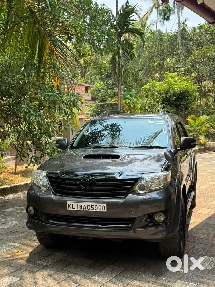 Toyota Fortuner 2015 Diesel Well Maintained