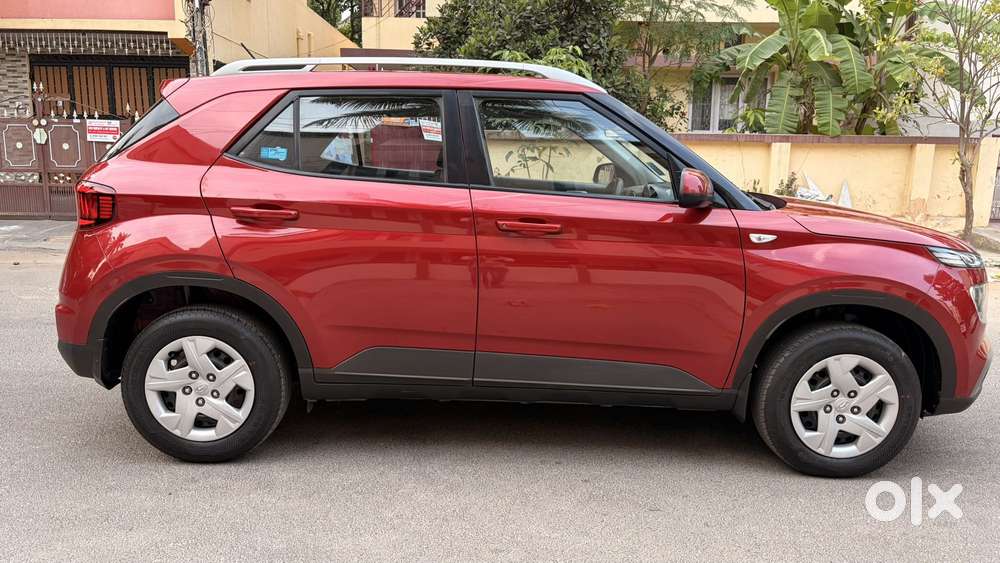 Hyundai Venue S Mt 1.2 Kappa, 2019, Petrol