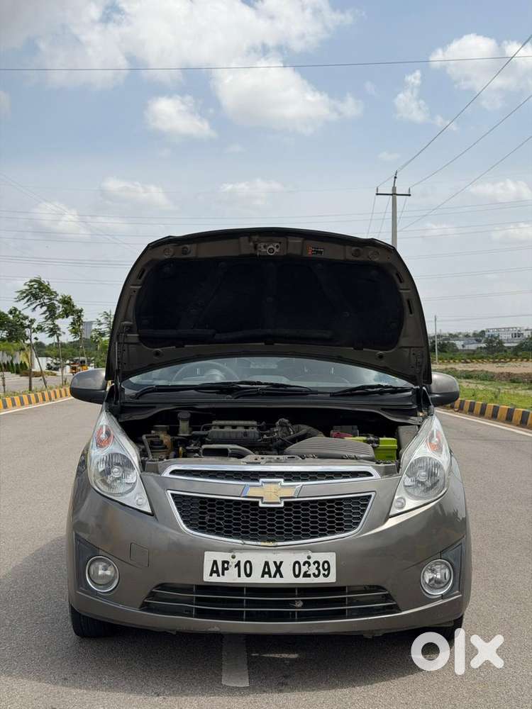 Chevrolet Beat Petrol 2012