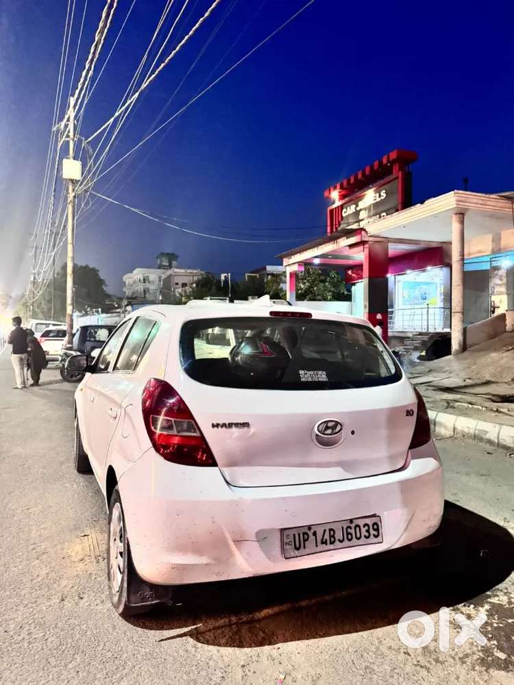 Hyundai I20