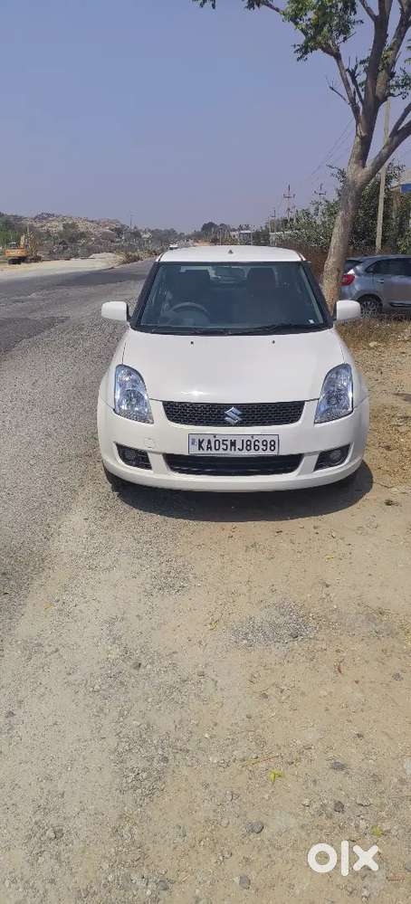 Maruti Suzuki Dzire 2011