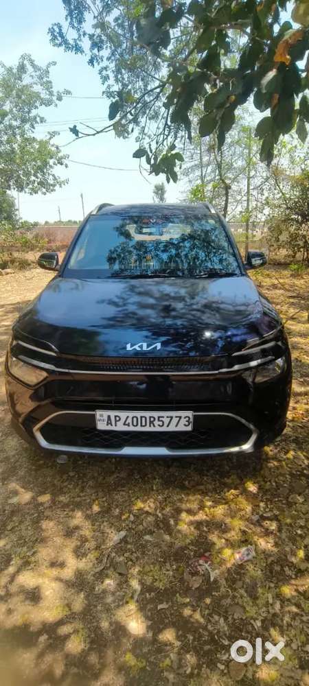 2024 Kia Carens Premium - Mint Condition