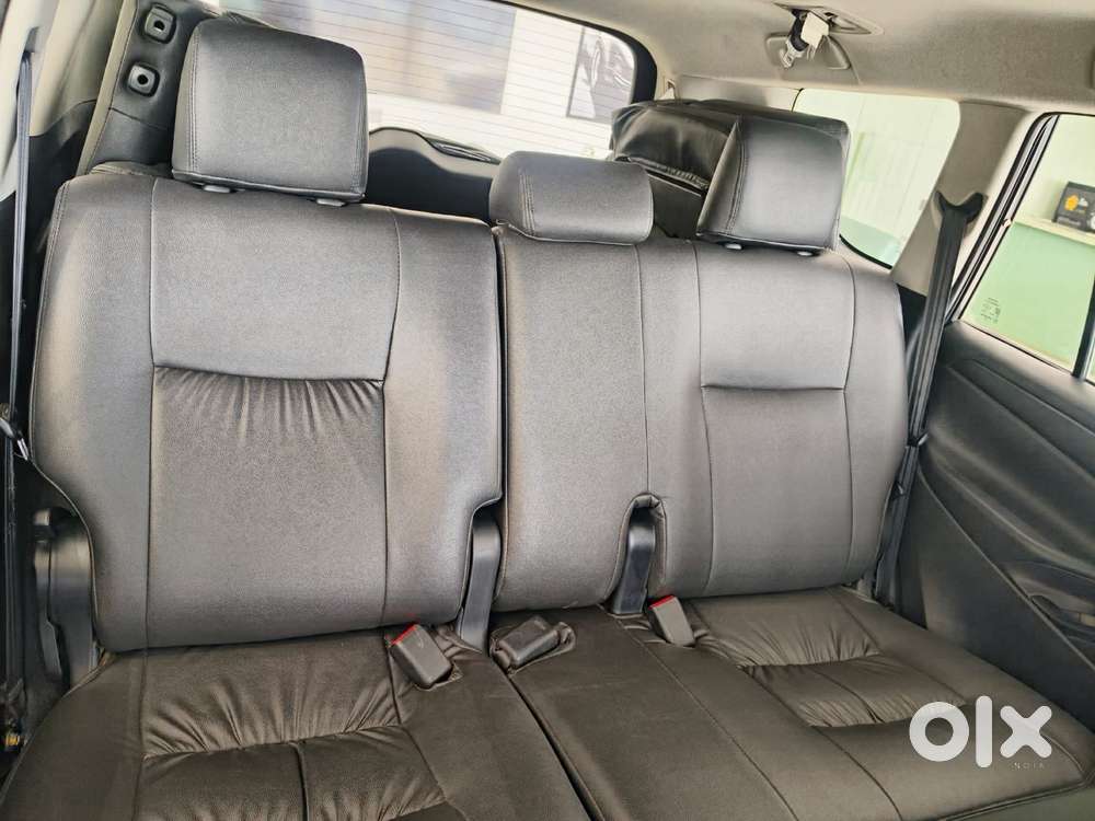 Toyota Innova Crysta 2.8 Gx At, 2017, Diesel