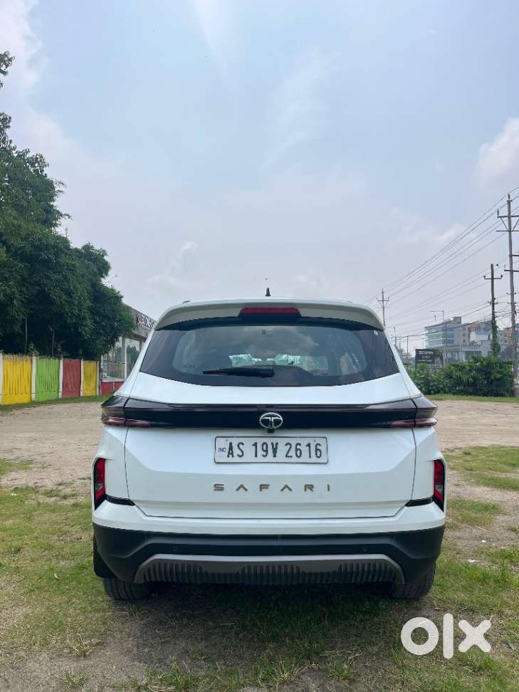 Tata Safari Adventure Plus At, 2024, Diesel