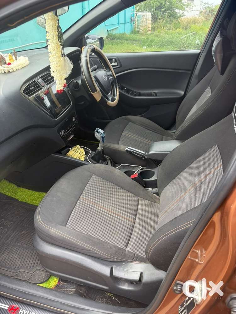 Hyundai I20 Active 2018 Petrol Well Maintained