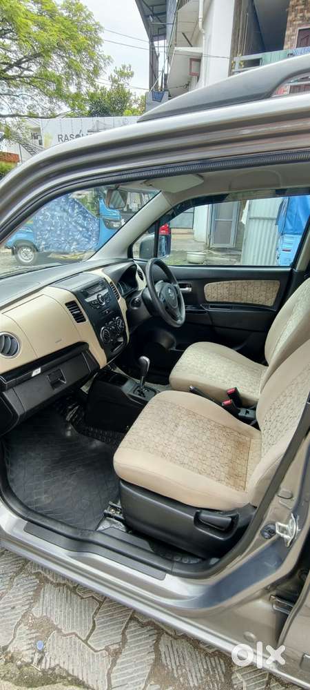 Maruti Suzuki Wagon R Amt Vxi, 2017, Petrol