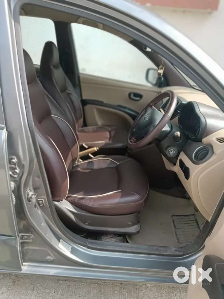 Hyundai I10 Sportz 2010 Second-owner