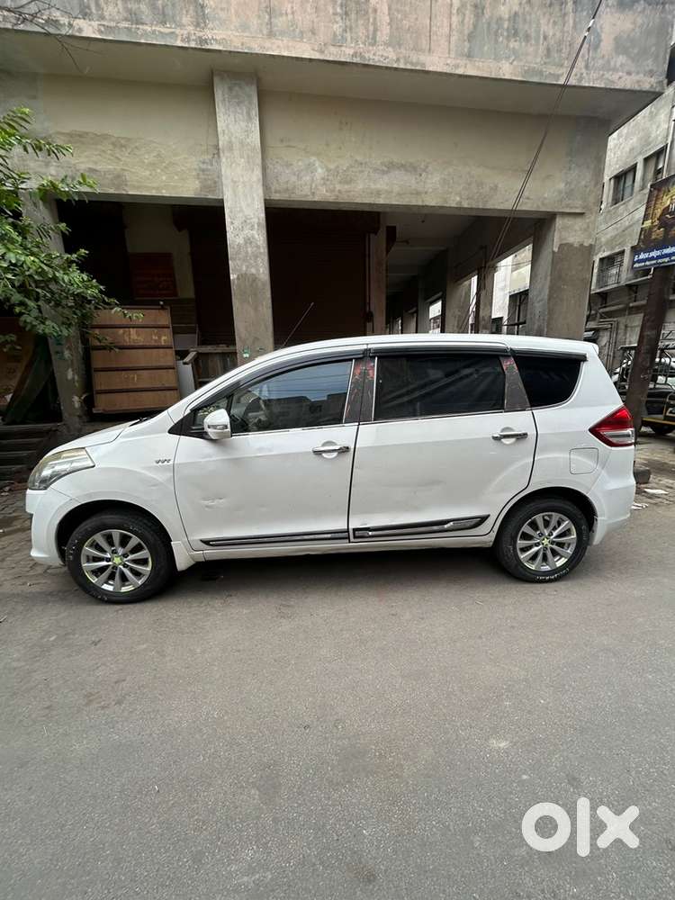 Maruti Suzuki Ertiga 1.5 Zxi 2013