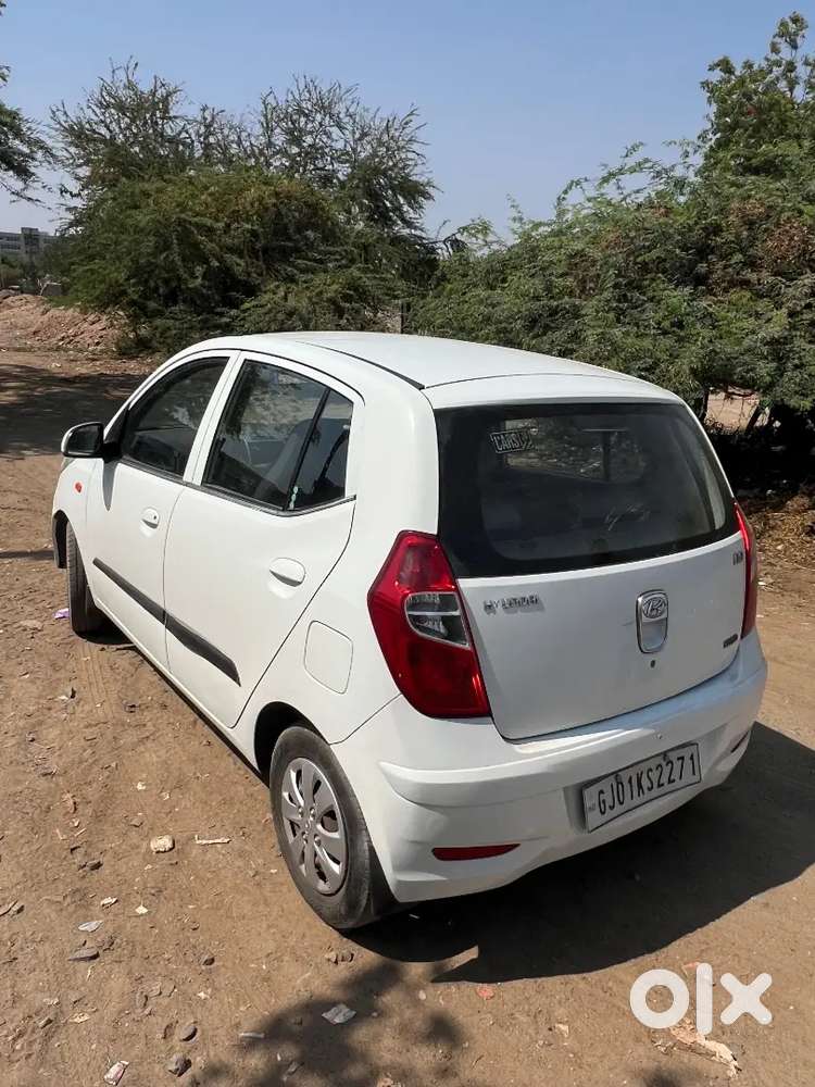 Hundai 10 Megna 1.1 Petrol+cng 1012 (12month)