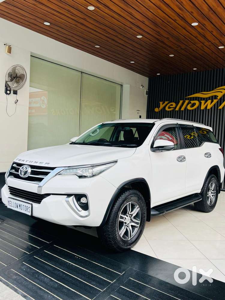 Toyota Fortuner 4x2 At 2.8 Diesel, 2019, Diesel