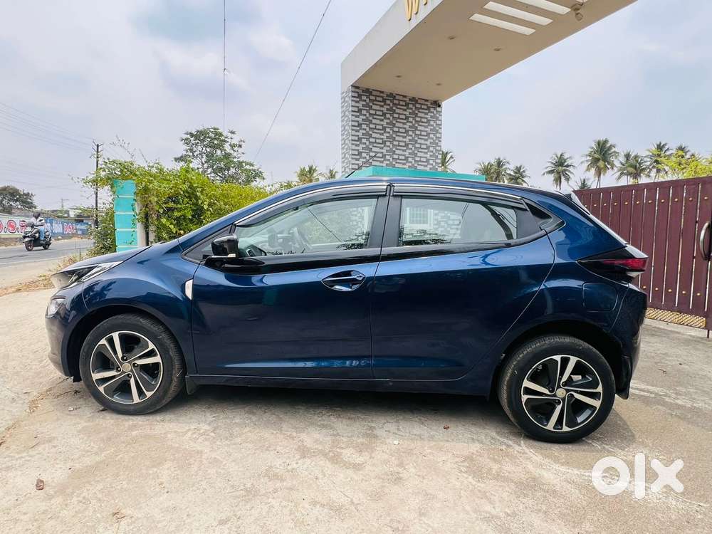 Tata Altroz 1.2 Xz (o), 2023, Petrol