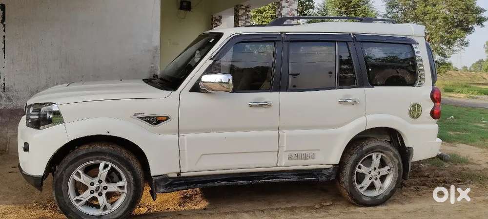 Mahindra Scorpio 2015 Diesel 220000 Km Driven