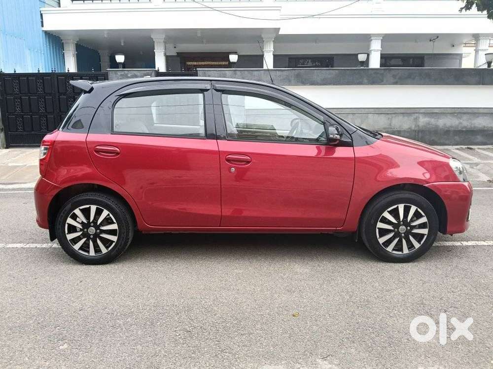 Toyota Etios Liva 1.2 V, 2019, Petrol