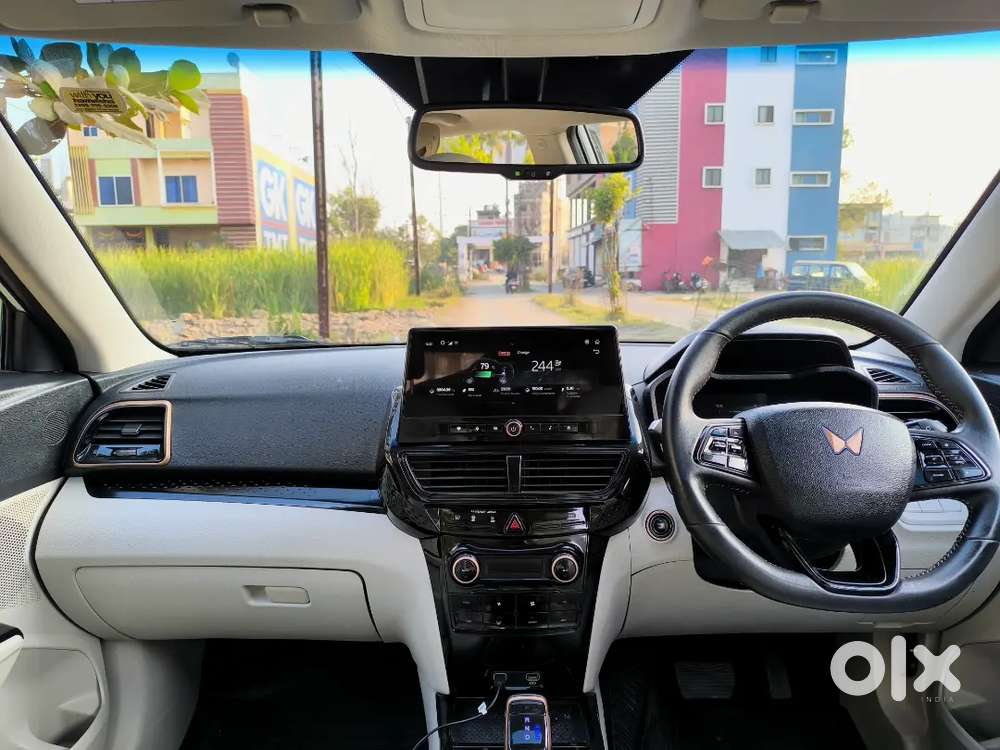 Mahindra Xuv400 Ev 2024  New Condition Range 450 Urgent Sell Book New