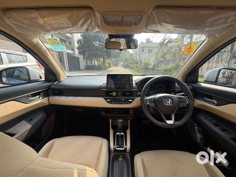 Honda Amaze 1.2 Zx Petrol Cvt 2025