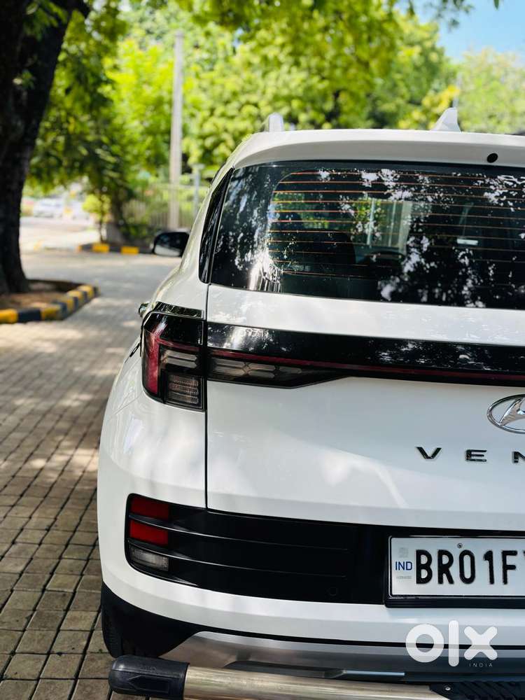 Hyundai Venue 1.0 S (o) Turbo Imt, 2022, Petrol