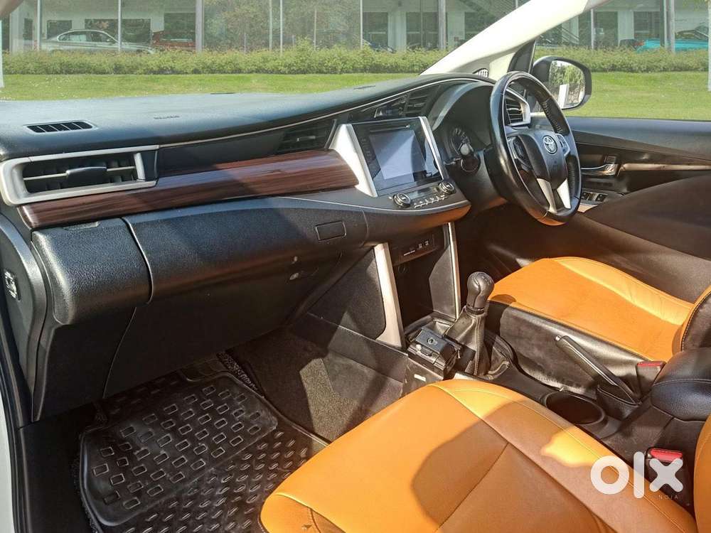 Toyota Innova Crysta 2.7 Vx Mt, 2018, Diesel