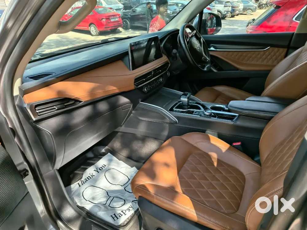 Mg Gloster Diesel 2021 Km Driven