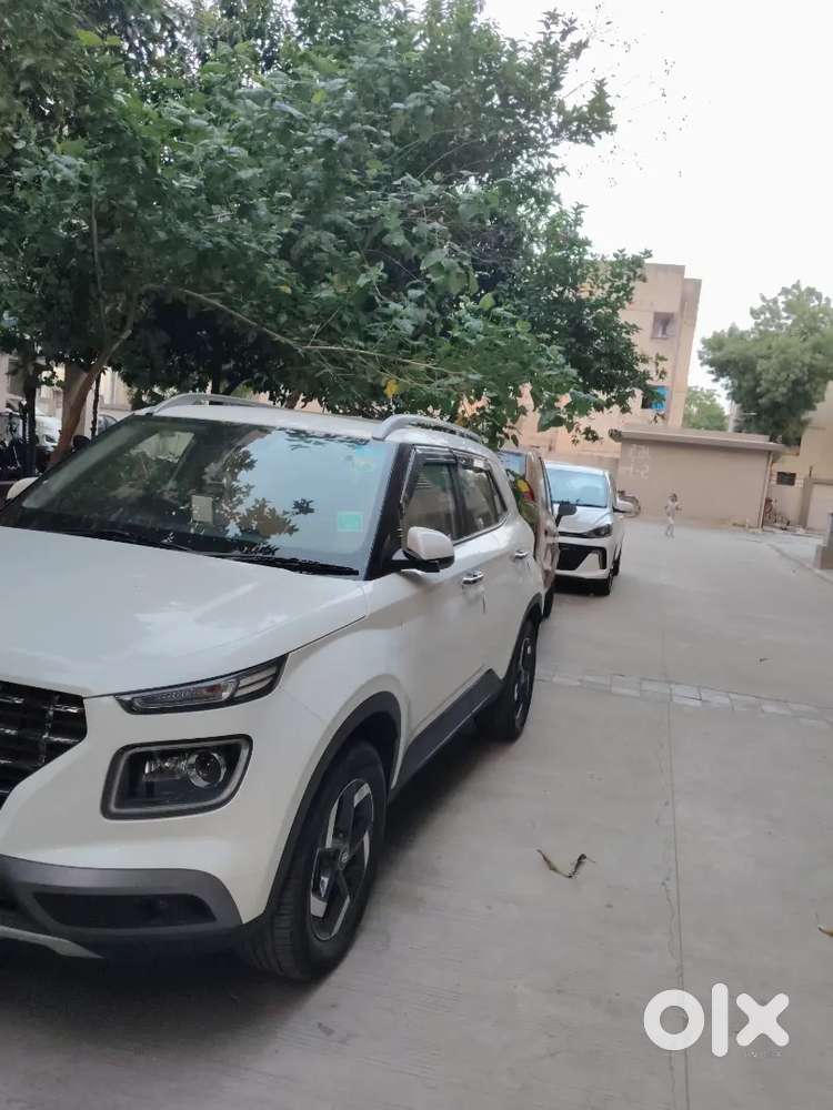 Venue Car, Sx Imt Turbo Automatic