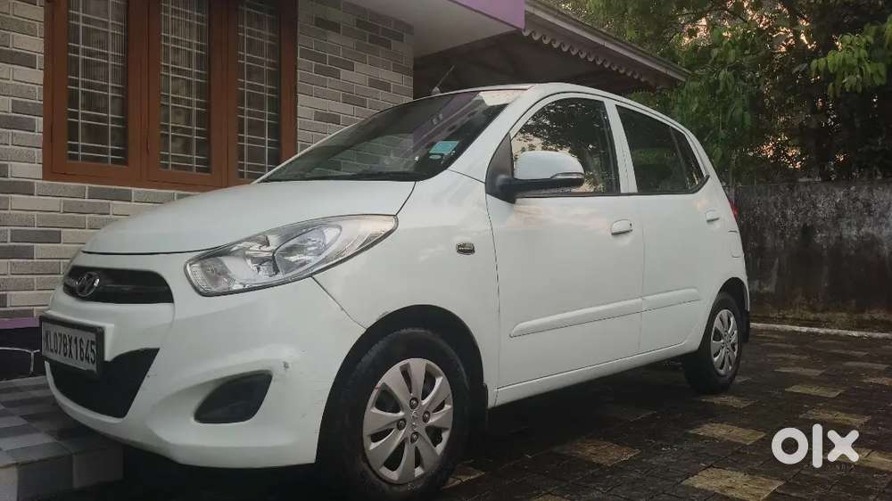 Lady Driven Hyundai I10 2013 Petrol 39510 Km  Automatic