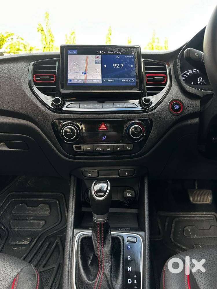 Hyundai Verna 1.5 Sx (o) Turbo Petrol Dct, 2021, Petrol