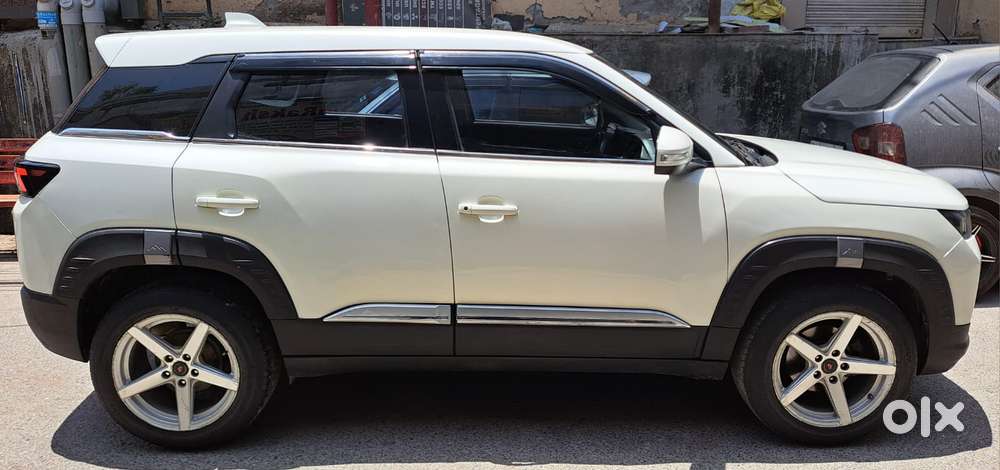 Maruti Suzuki Brezza Lxi S-cng, 2023, Cng & Hybrids
