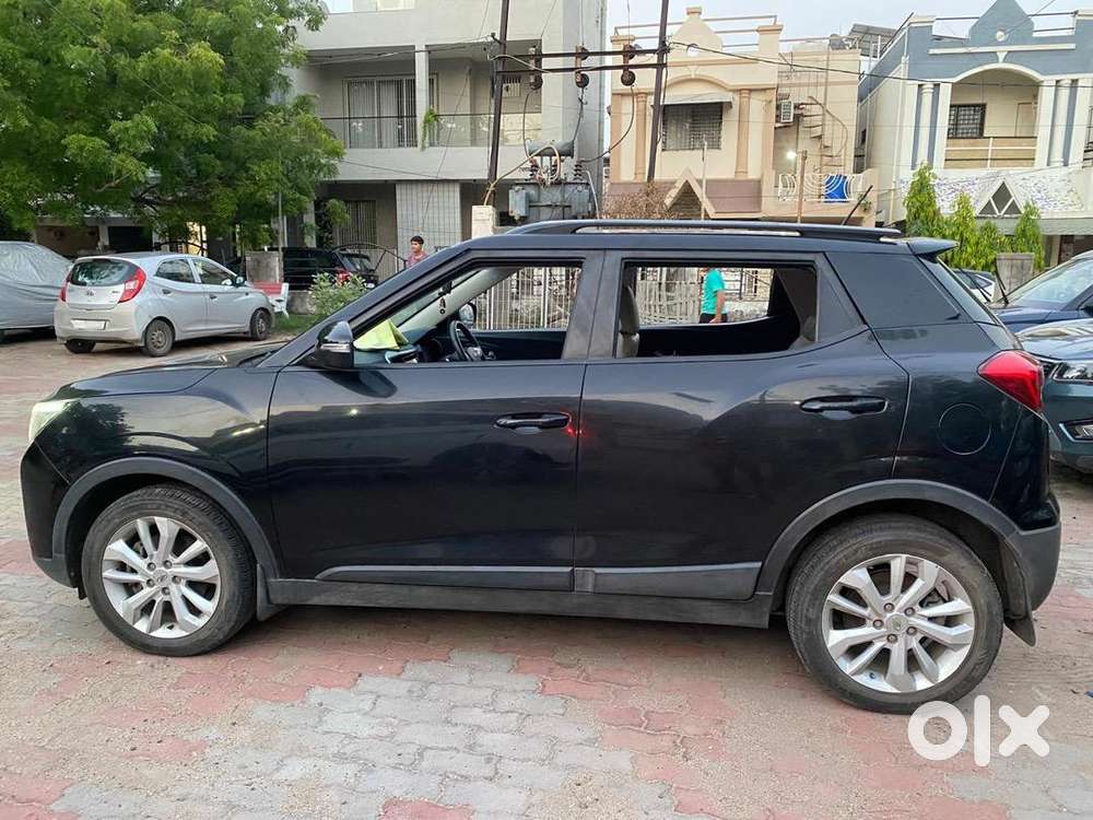 Mahindra Xuv300 2021 Petrol 20800 Km Driven