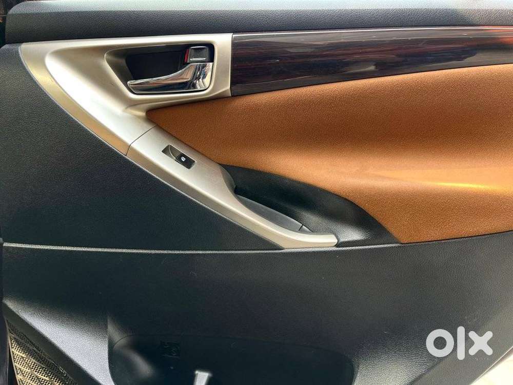 Toyota Innova Crysta 2.8 Z, 2018, Diesel