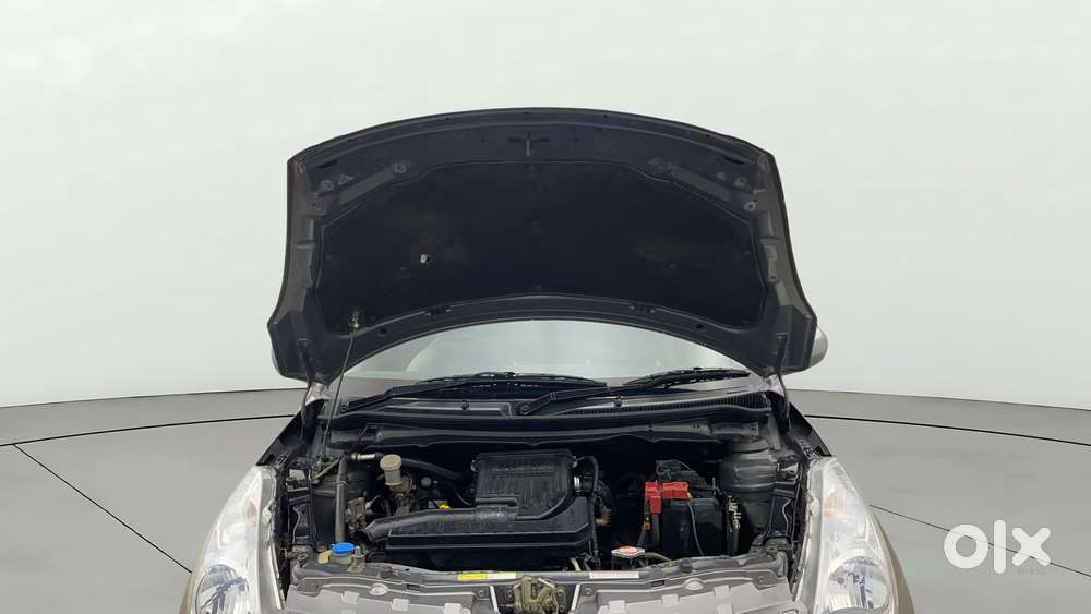 Maruti Suzuki Swift 1.2 Lxi (o), 2017, Petrol