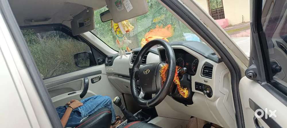 Mahindra Scorpio Classic 2016 Diesel Manual