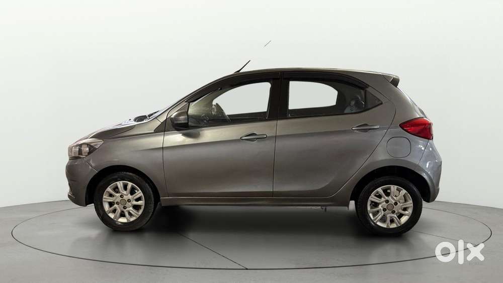 Tata Tiago 1.2 Revotron Xz, 2018, Petrol