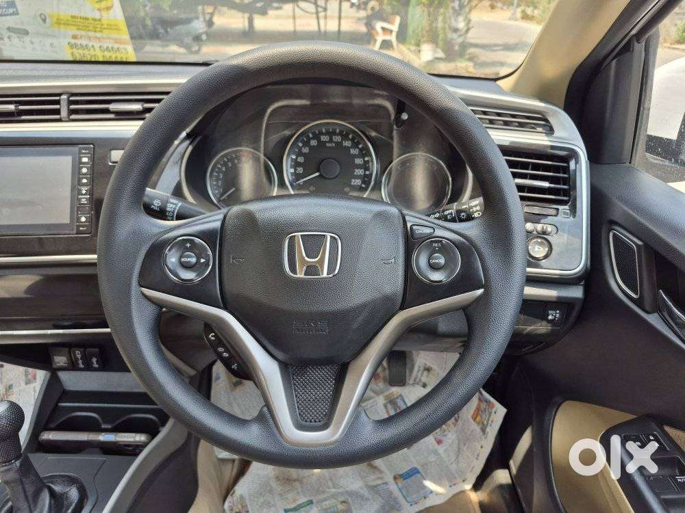 Honda City V Mt Exclusive, 2022, Petrol