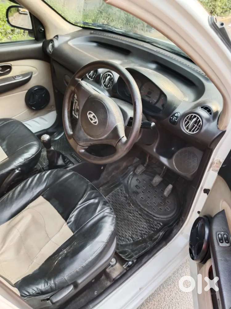 Hyundai Santro Xing Gl Plus White Colour Car In Good Condition