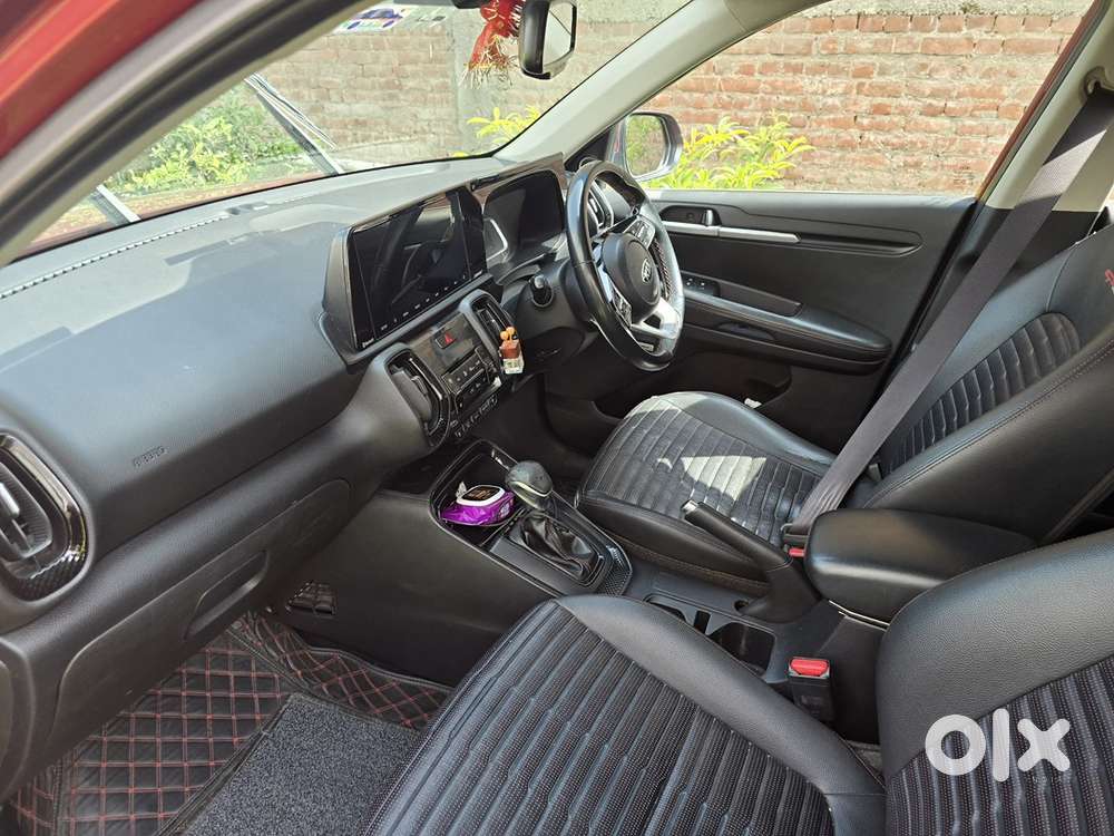 Bs6 Genuine Deiven With Service Record From Kia