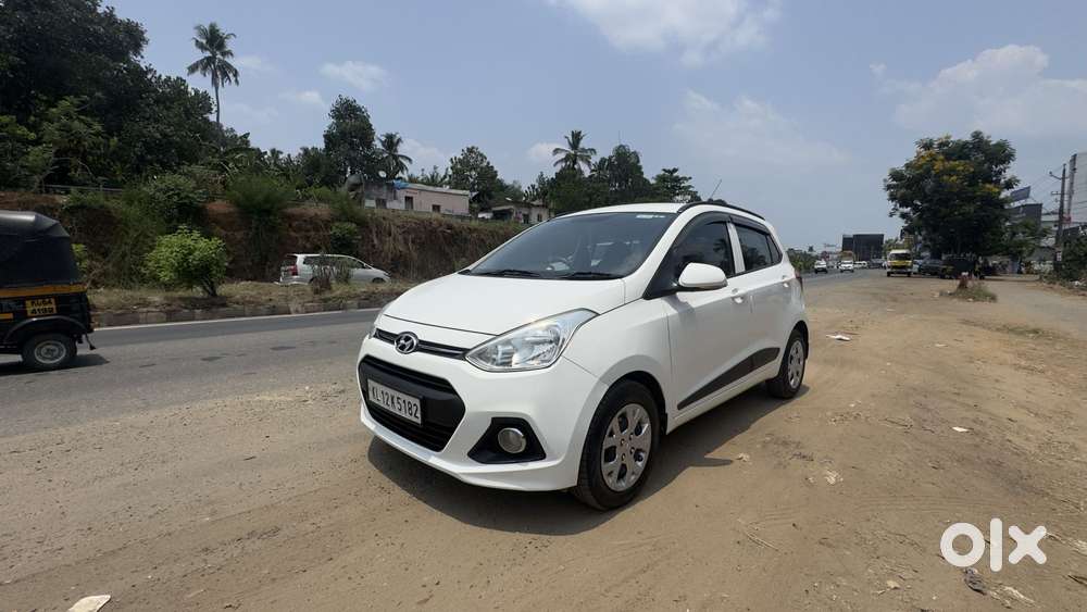 Hyundai Grand I10 2016-2017 Sportz, 2016, Petrol