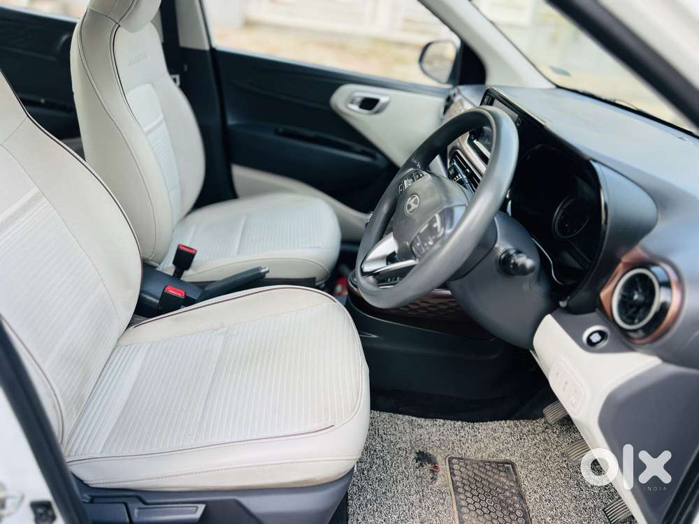 Hyundai Aura Sx 1.2 Cng, 2023, Cng & Hybrids