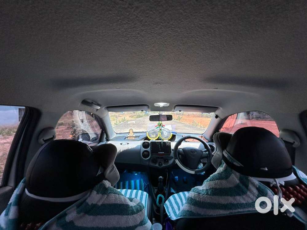 Toyota Etios 2011 Petrol 140000 Km Driven