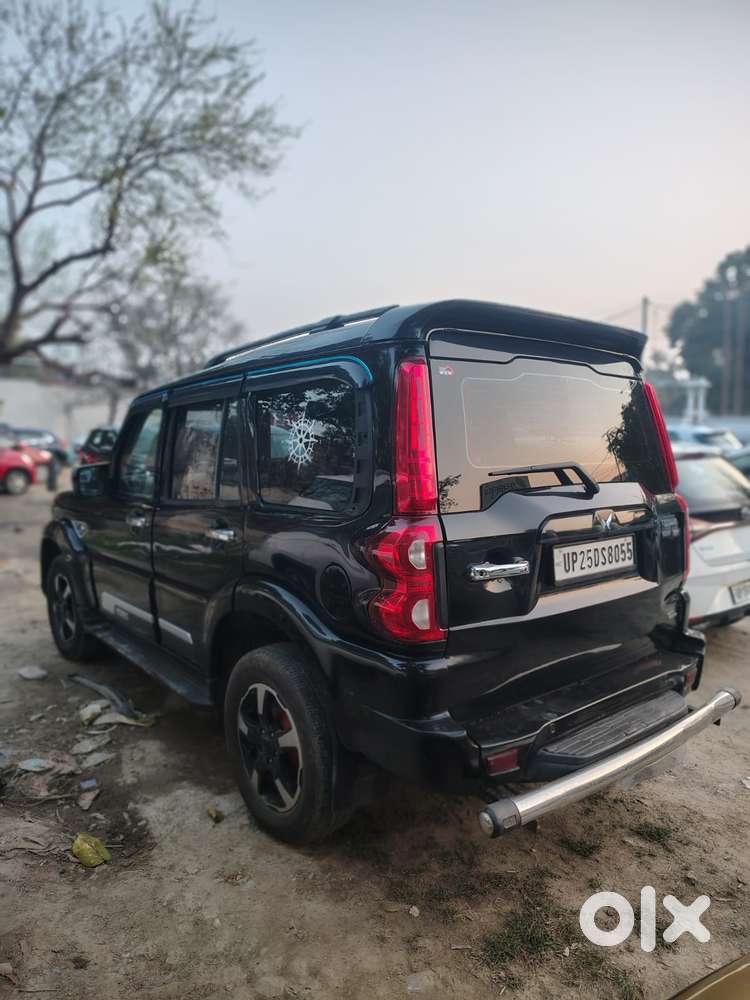 Mahindra Scorpio Classic 2.2 S 11 Mt 7 Str, 2023, Diesel