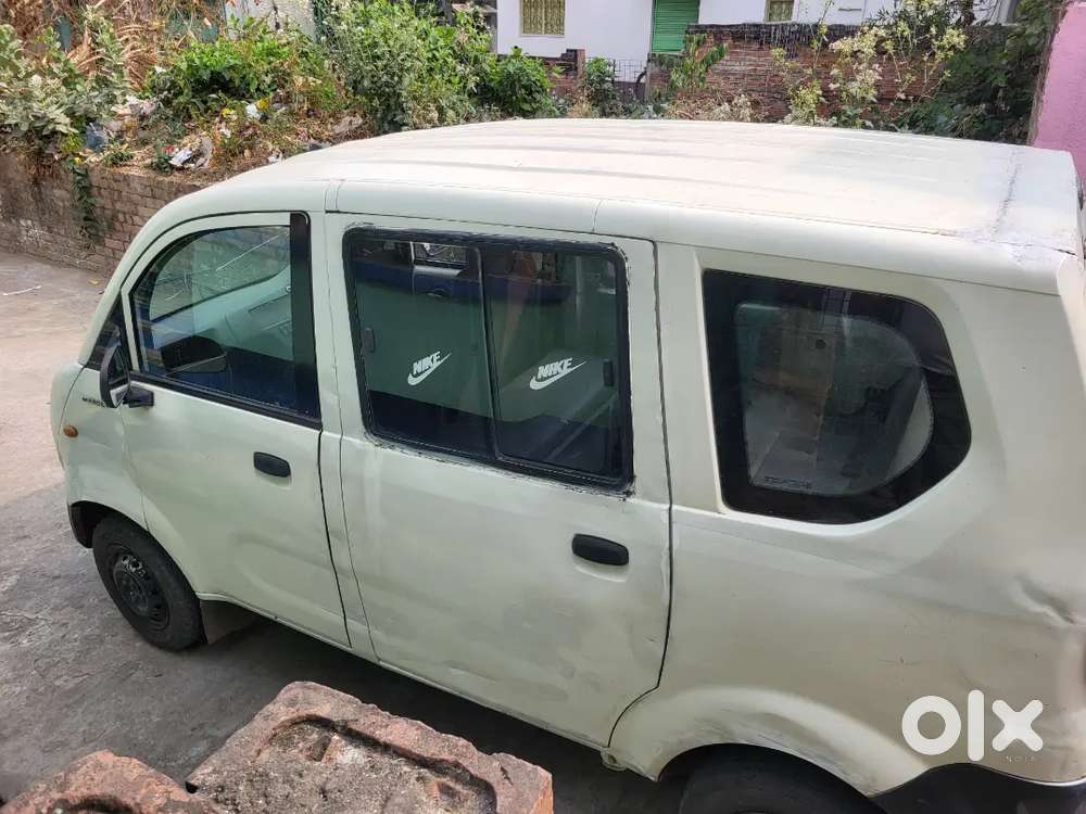 Mahindra Jeeto Minivan Diesel