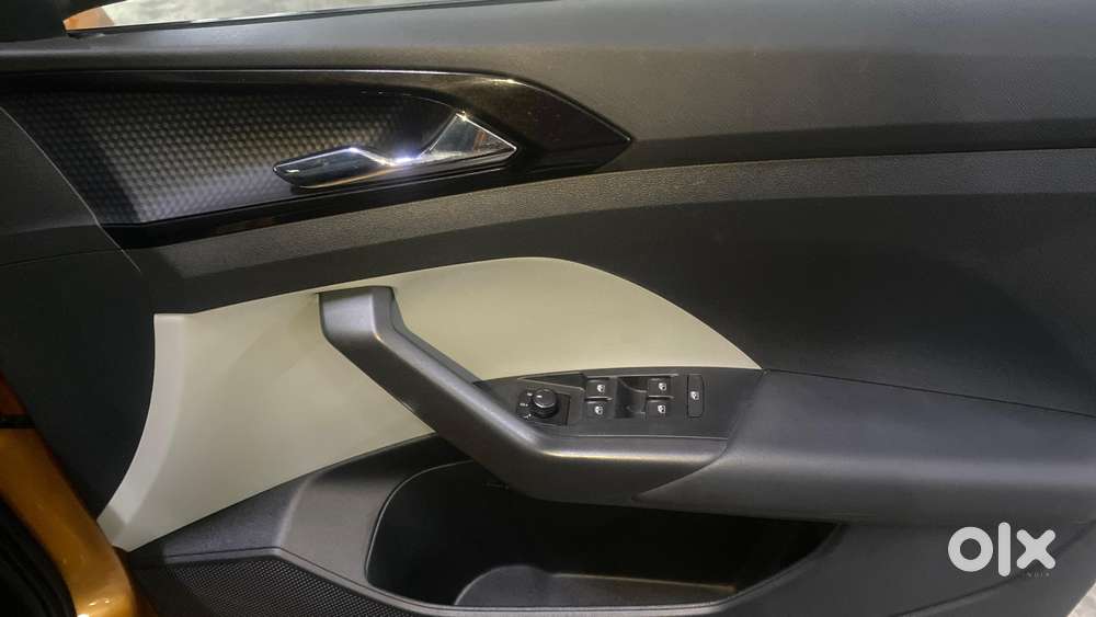 Skoda Kushaq Style 1.0l Tsi At, 2022, Petrol