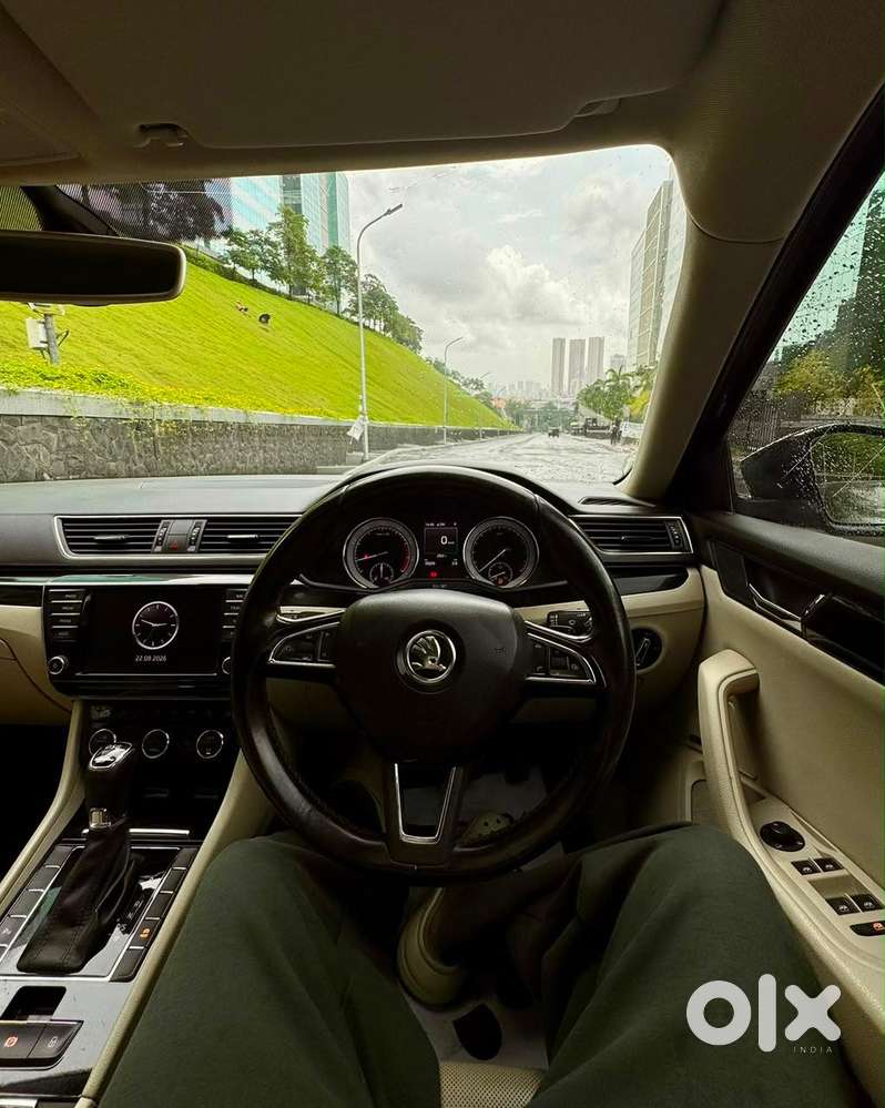 Skoda New Superb, 2017, Petrol