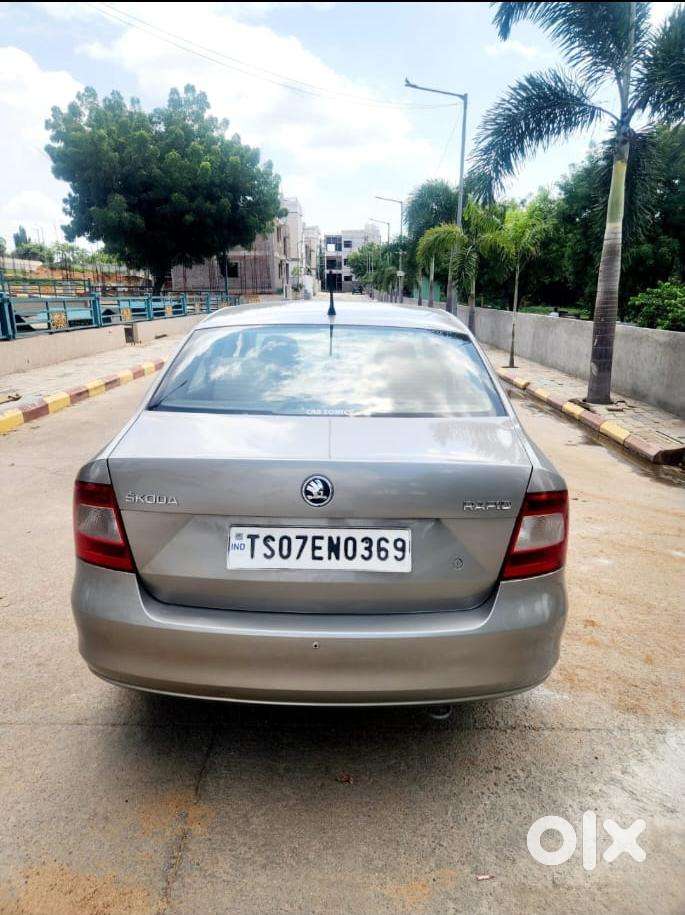 Skoda Rapid 1.5 Tdi At Elegance, 2015, Diesel