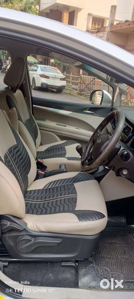 Mahindra Marazzo M6, 2020, Diesel