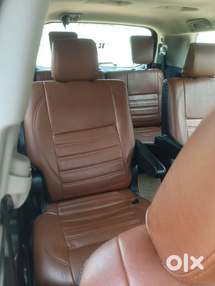 Toyota Innova Crysta 2.4 G Mt 7 Str, 2018, Petrol