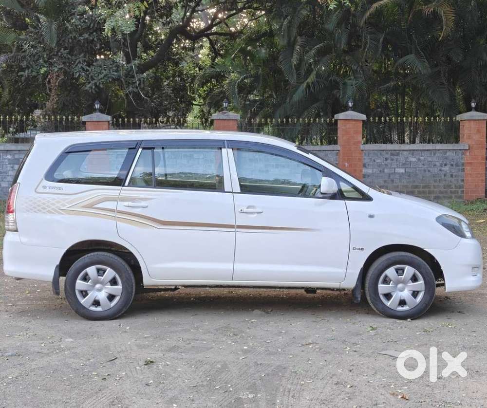 Toyota Innova 2.5 G (diesel) 7 Seater, 2010, Diesel
