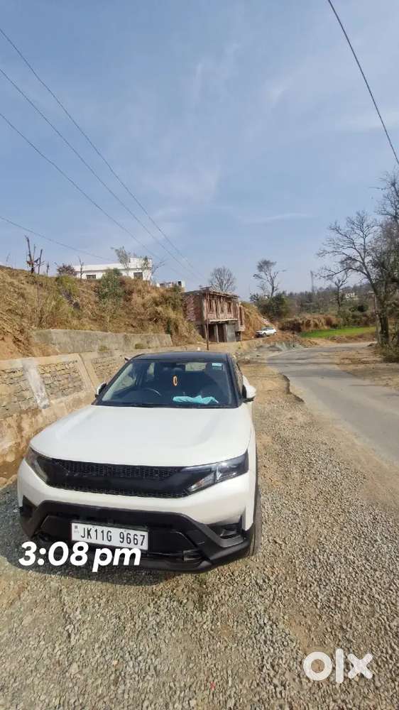 Maruti Suzuki Brezza 2024 Petrol 11000 Km Driven