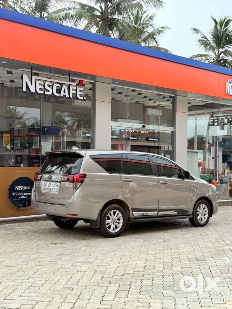 Toyota Innova Crysta 2019