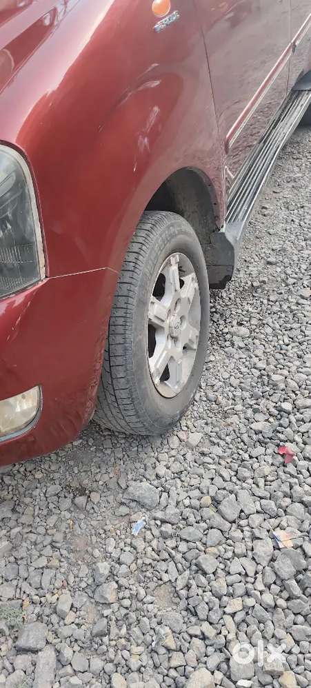 Mahindra Quanto 2012