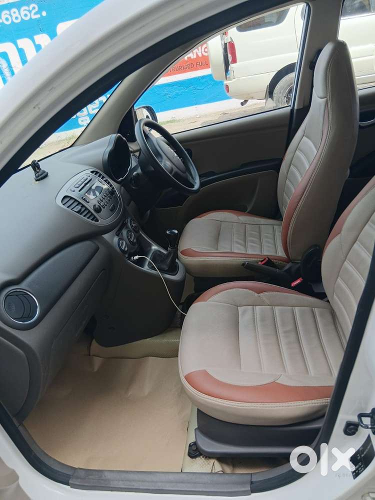 Hyundai I10 Sportz 2014 Petrol